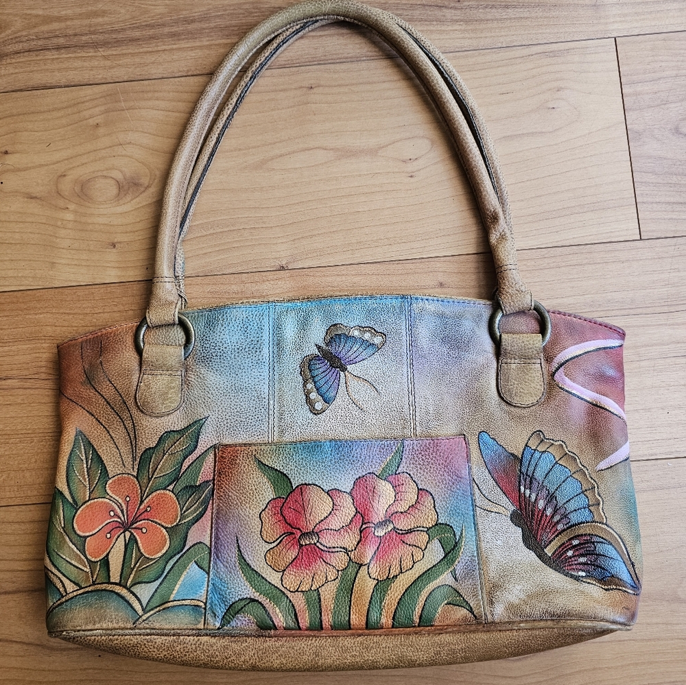 Anna Purse